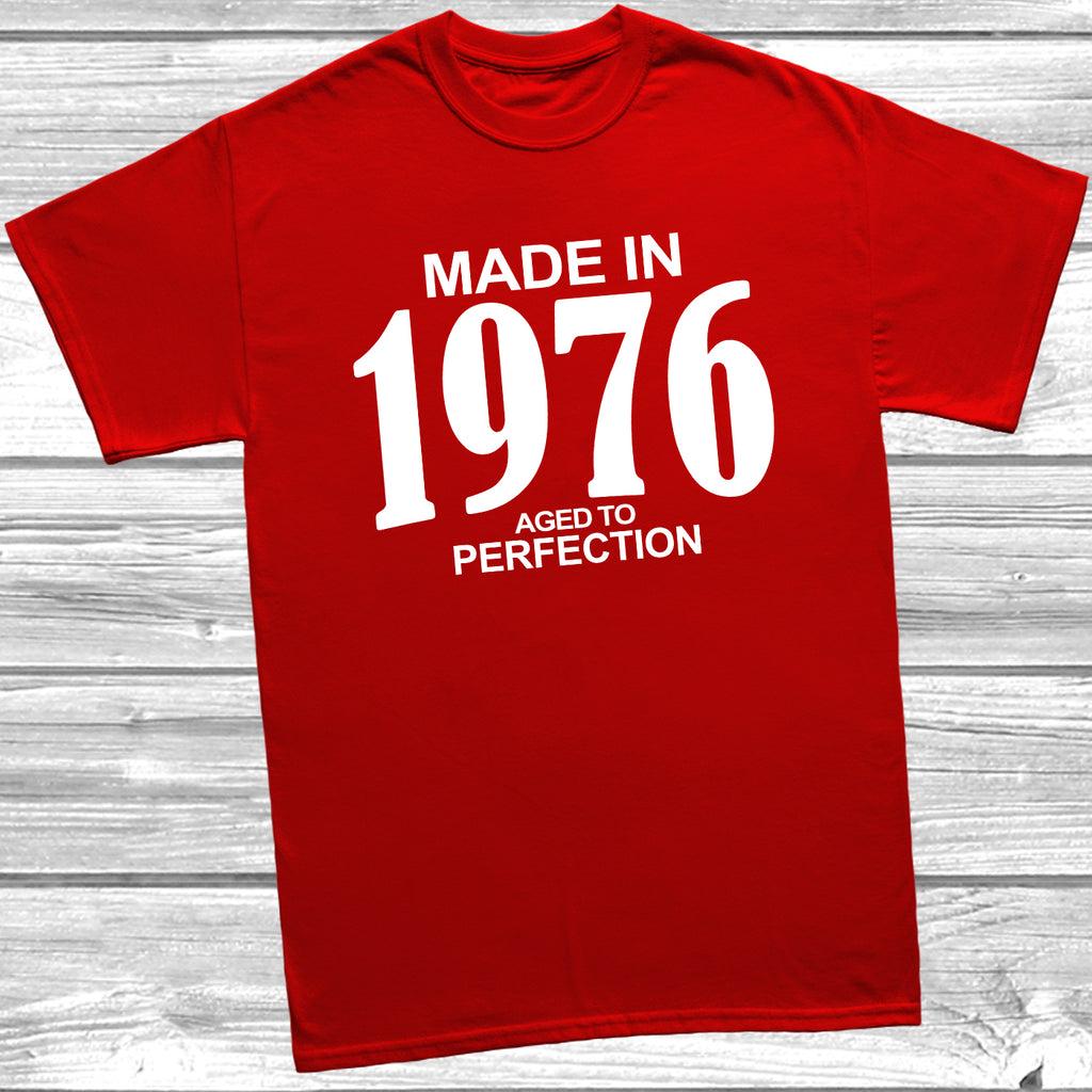 Born in 1976 vintage birthday shirt