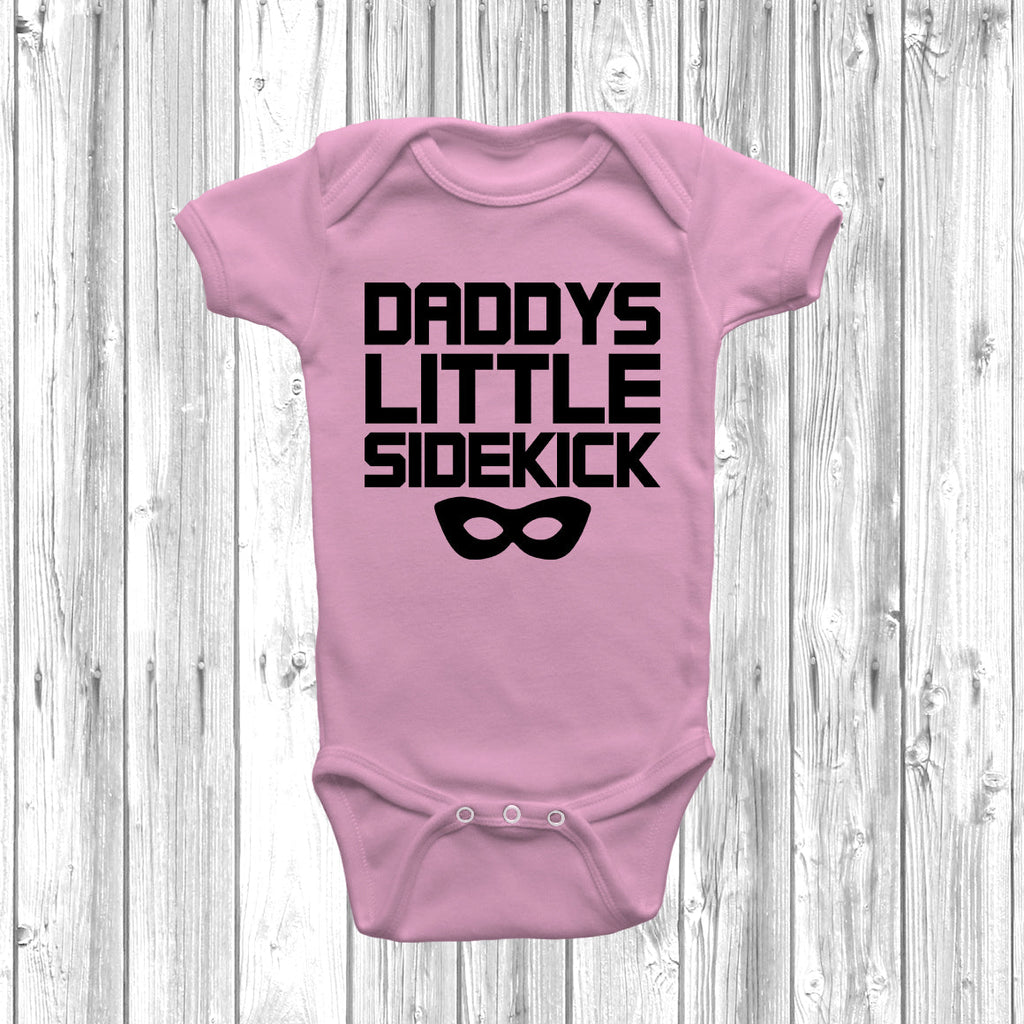 Get trendy with Daddys Little Sidekick Baby Grow - Baby Grow available at DizzyKitten. Grab yours for £7.99 today!