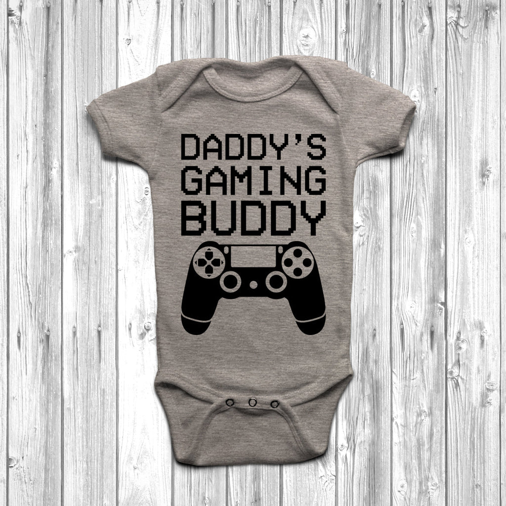 Get trendy with Daddy's Gaming Buddy Baby Grow - Baby Grow available at DizzyKitten. Grab yours for £7.95 today!