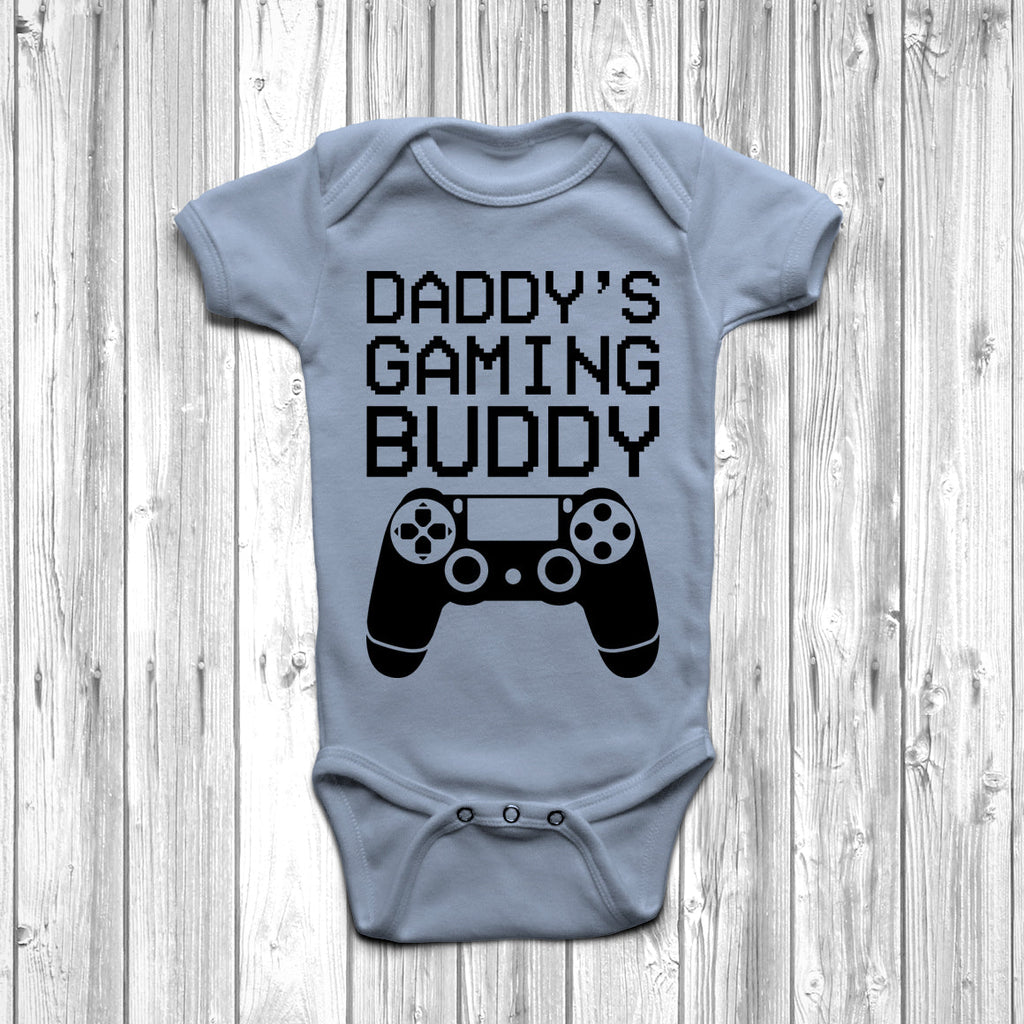 Get trendy with Daddy's Gaming Buddy Baby Grow - Baby Grow available at DizzyKitten. Grab yours for £8.45 today!