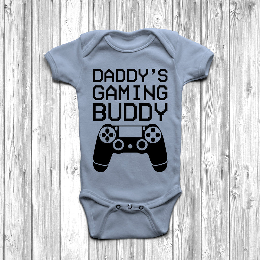 Get trendy with Daddy's Gaming Buddy Baby Grow - Baby Grow available at DizzyKitten. Grab yours for £7.95 today!