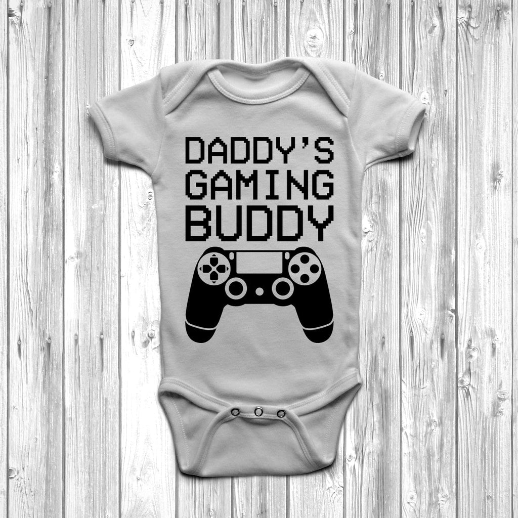 Get trendy with Daddy's Gaming Buddy Baby Grow - Baby Grow available at DizzyKitten. Grab yours for £7.95 today!