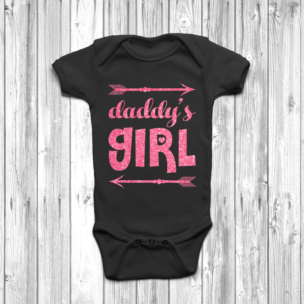 Get trendy with Daddy's Girl Baby Grow - Baby Grow available at DizzyKitten. Grab yours for £9.45 today!