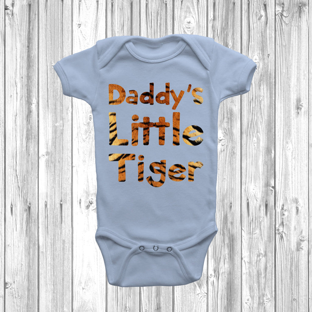 Get trendy with Daddy's Little Tiger Baby Grow - Baby Grow available at DizzyKitten. Grab yours for £9.45 today!
