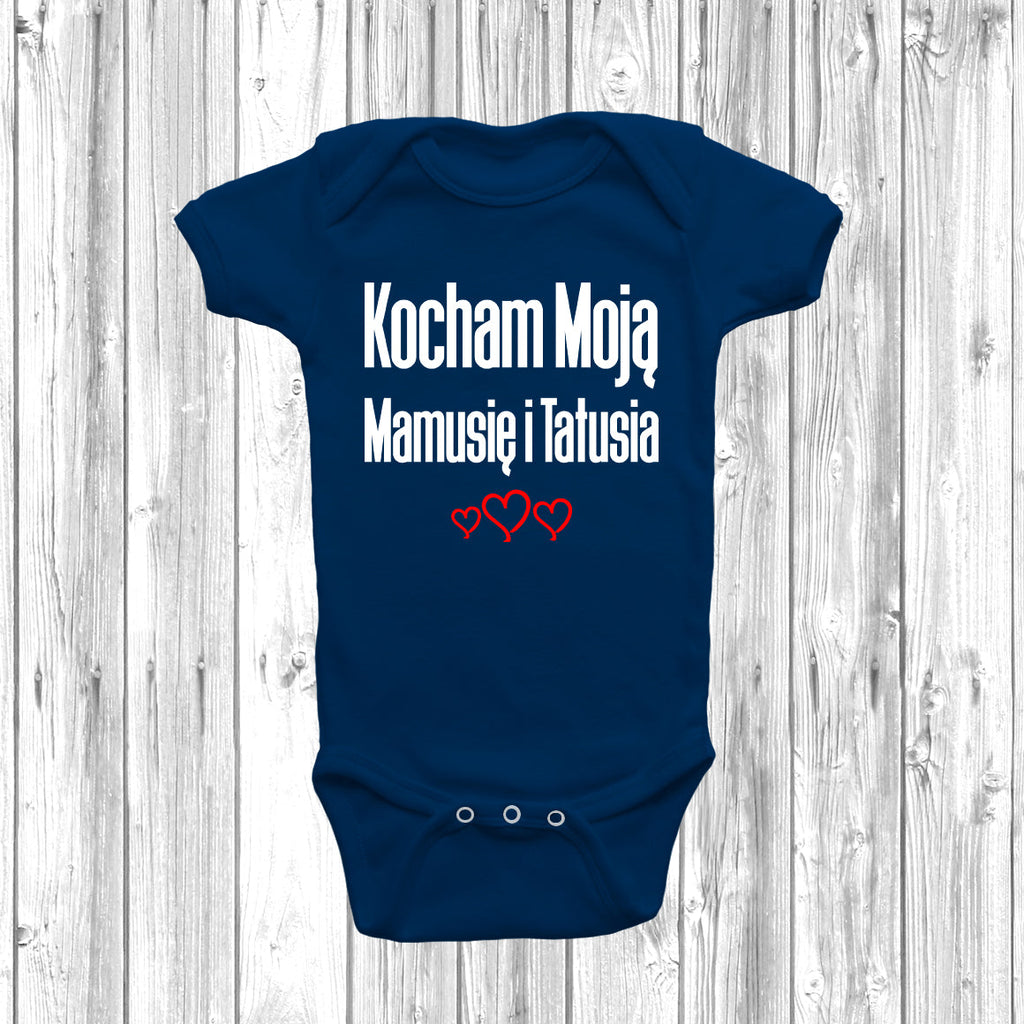 Get trendy with Kocham Moją Mamusię i Tatusia Baby Grow - Baby Grow available at DizzyKitten. Grab yours for £7.99 today!